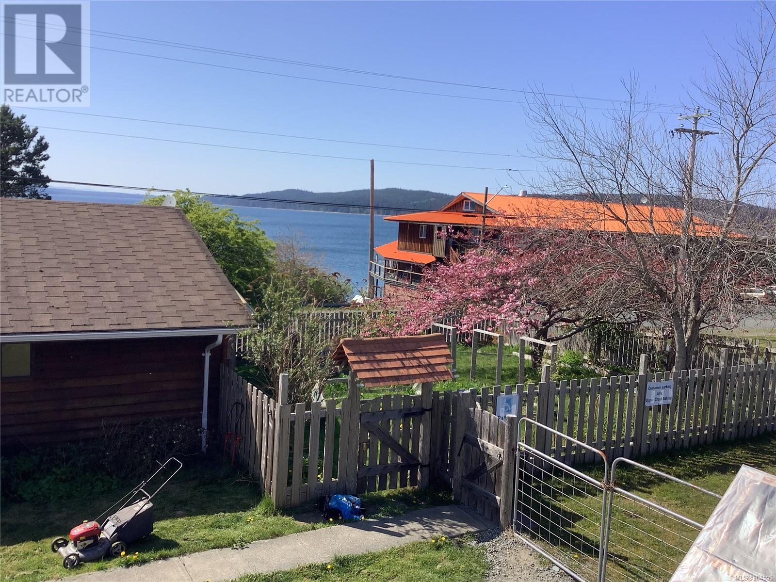 185 1st St, Sointula, British Columbia
