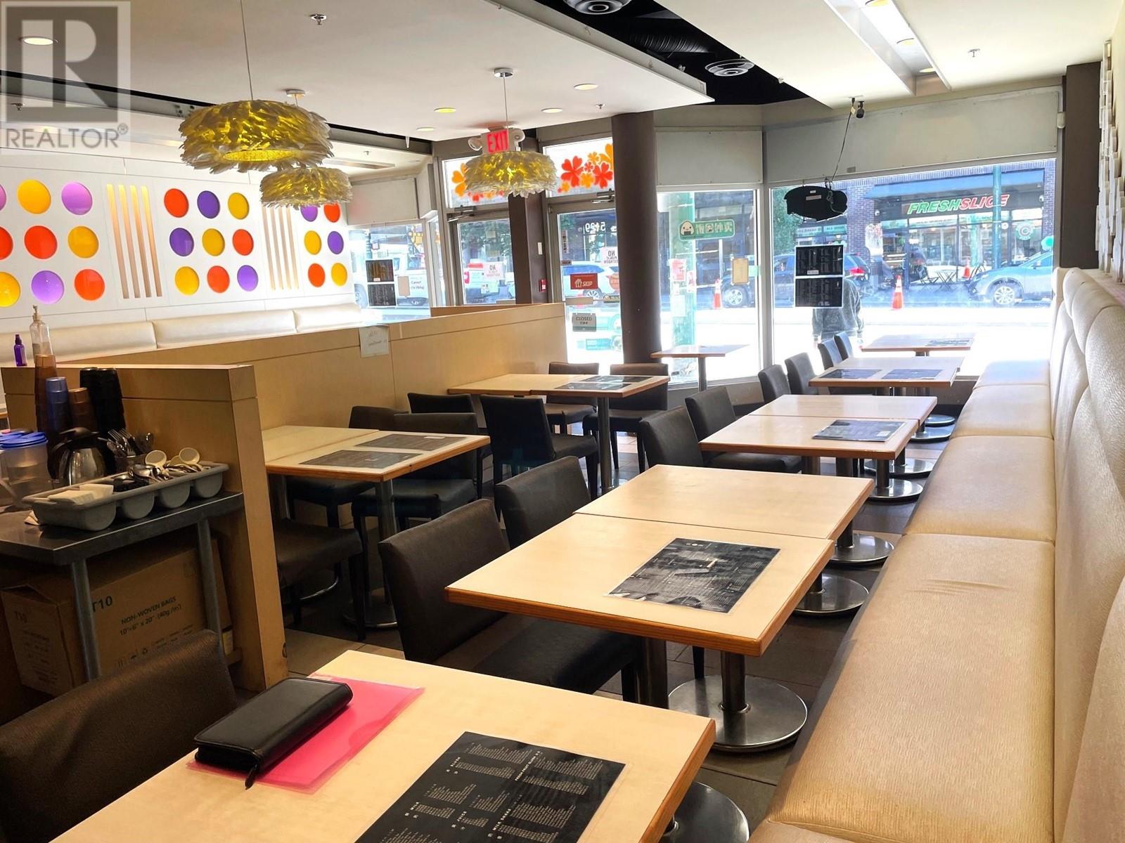 5125 Joyce Street, Vancouver, British Columbia  V5R 4G8 - Photo 2 - C8061793