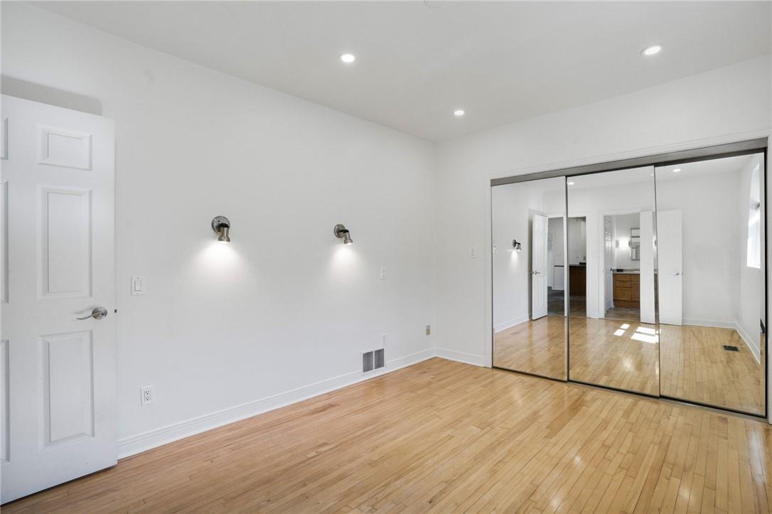 1 Northcliffe Avenue, Hamilton, Ontario  L9H 7B1 - Photo 19 - H4201175