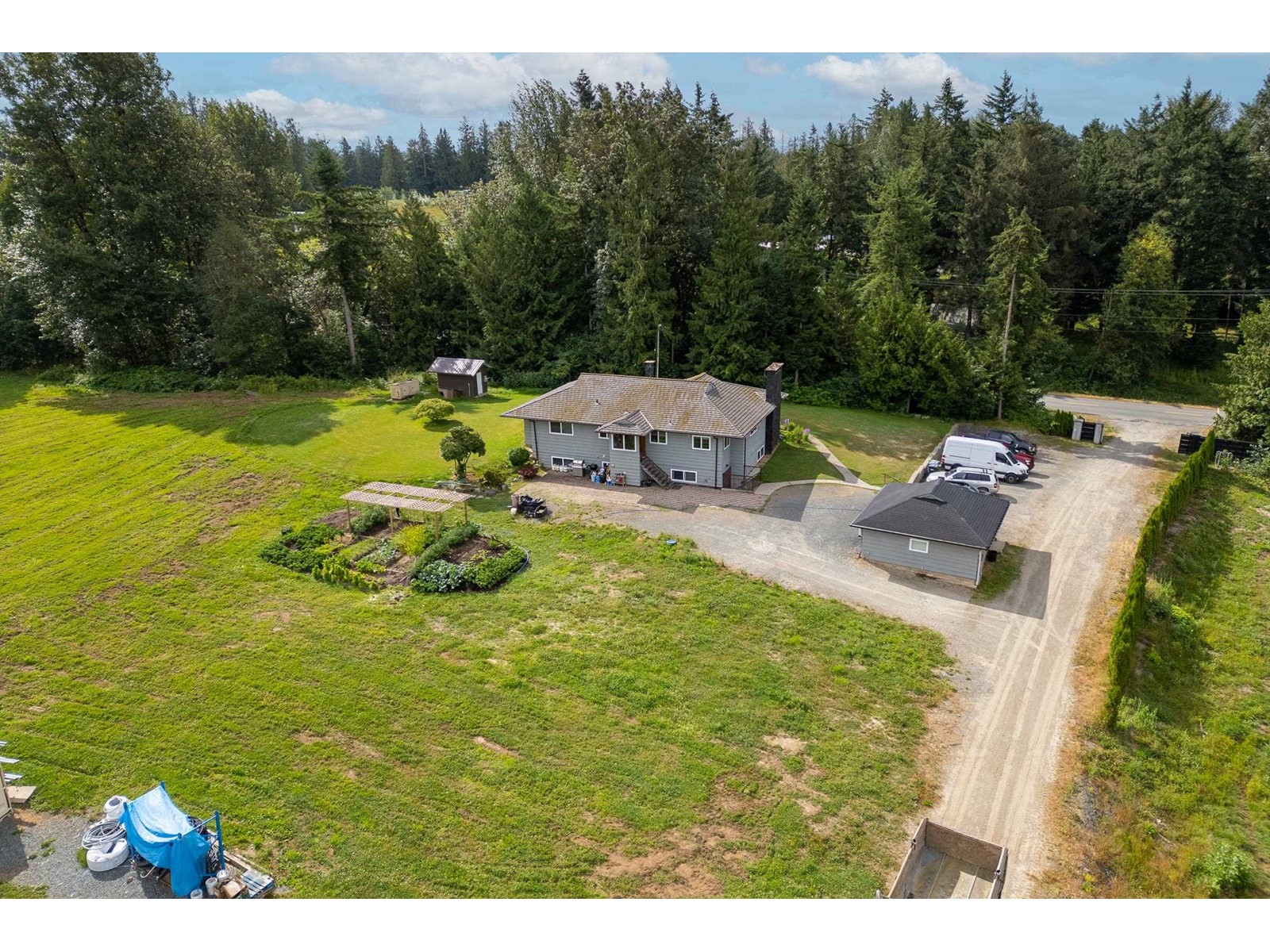 28585 Townshipline Road, Abbotsford, British Columbia  V4X 1P6 - Photo 9 - R2909377