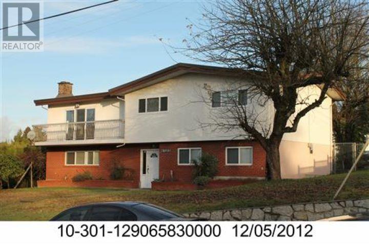 Listing Picture 2 of 2 : 6583 BROADWAY, Burnaby / 本拿比 - 魯藝地產 Yvonne Lu Group - MLS Medallion Club Member