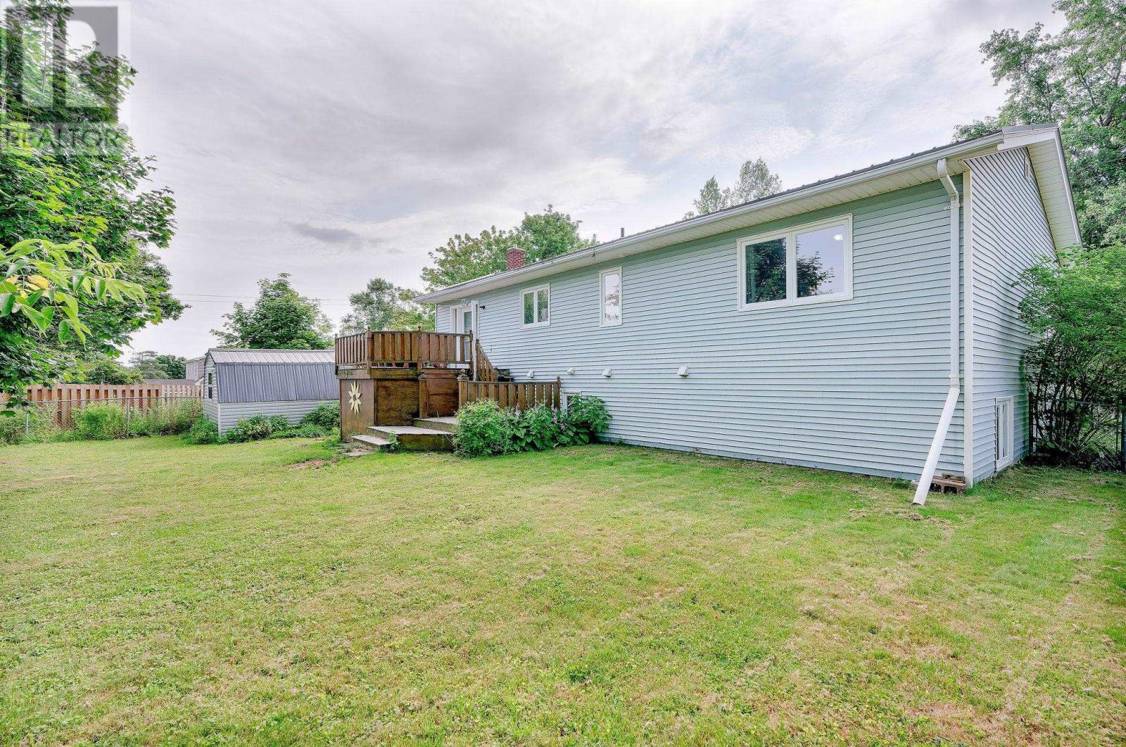 25 Wallace Drive, Charlottetown, Prince Edward Island  C1E 1B2 - Photo 28 - 202418044