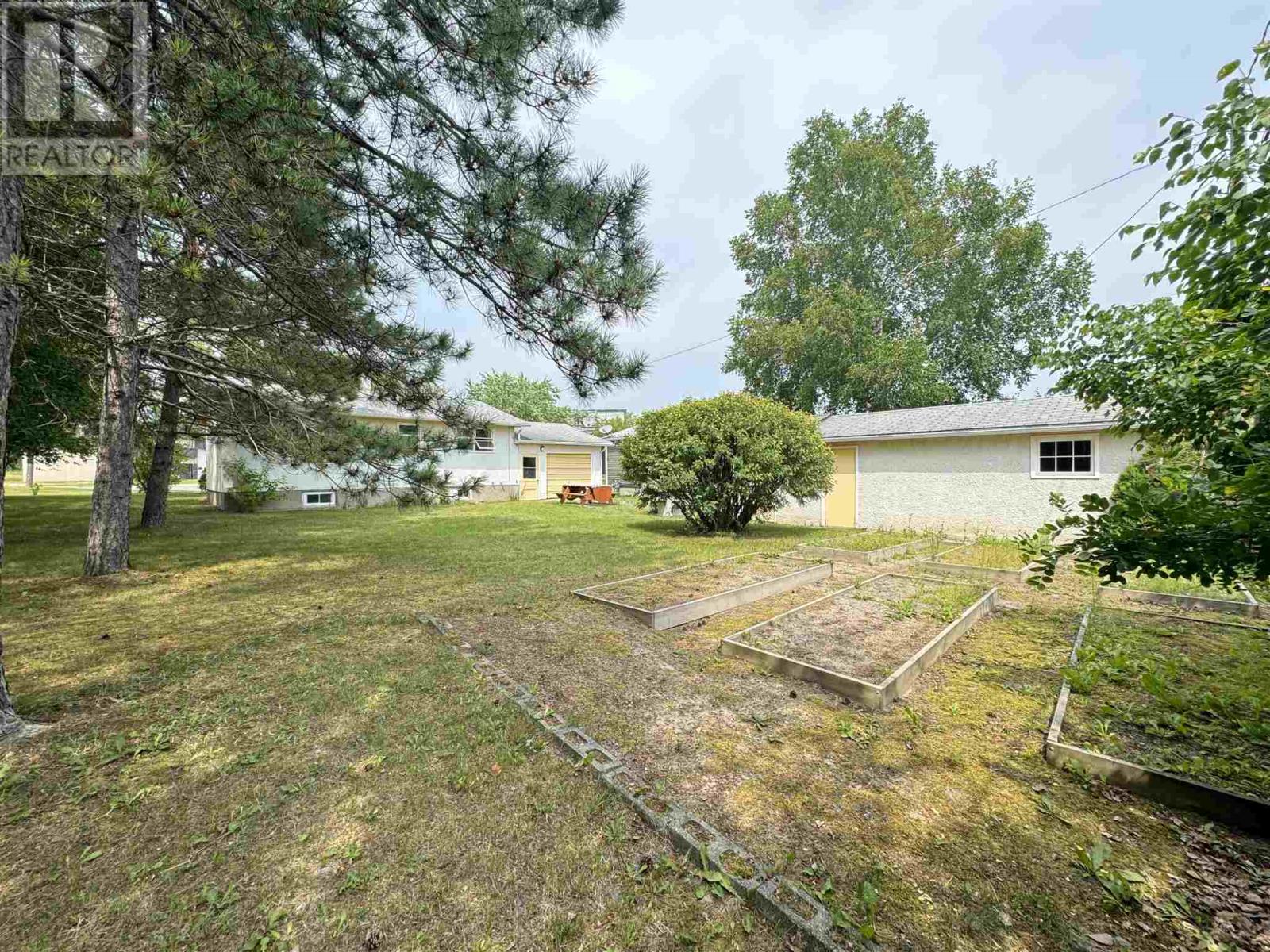 28 Lassie Rd, Balmertown, Ontario  P0V 1C0 - Photo 2 - TB242375