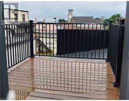 120 WESTMINSTER Drive S