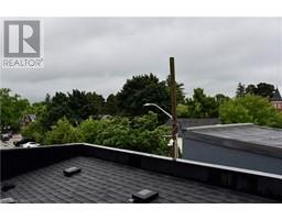 120 WESTMINSTER Drive S