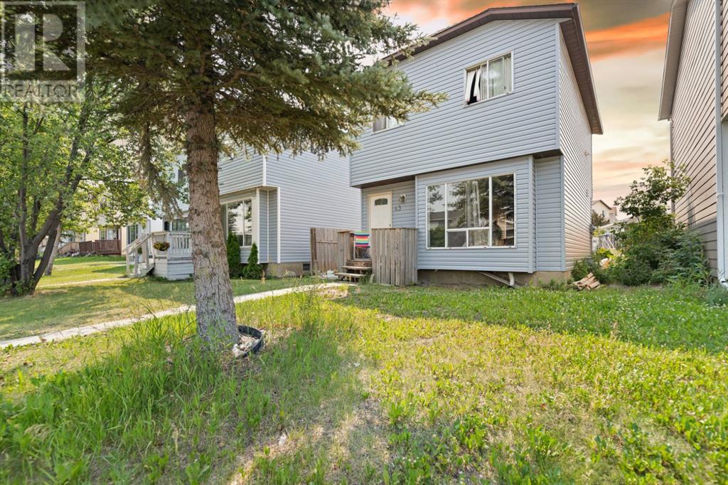 43 Martindale Boulevard Ne, Calgary, Alberta  T3J 2W5 - Photo 3 - A2151869