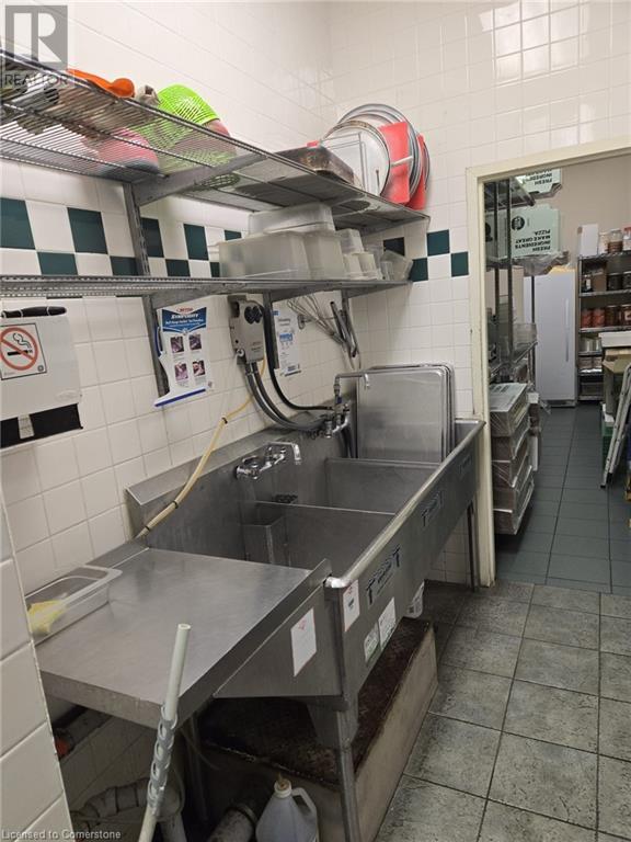 2335 Trafalgar Road Unit# D2, Oakville, Ontario  L6H 6N9 - Photo 11 - 40624453