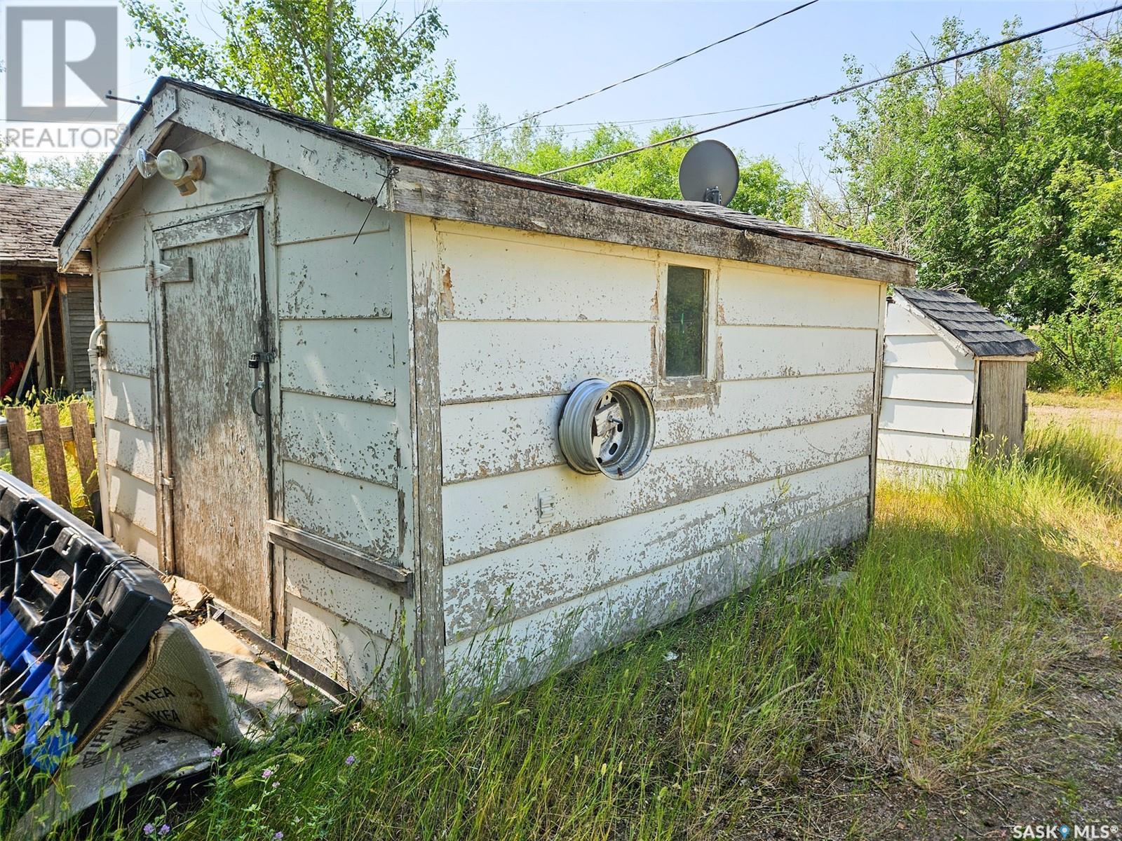 204 1st Street S, Val Marie, Saskatchewan  S0N 2T0 - Photo 18 - SK977961