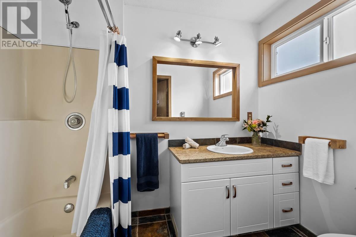 1330/1332 Burfield Drive, Sun Peaks, British Columbia  V0E 5N0 - Photo 33 - 180071