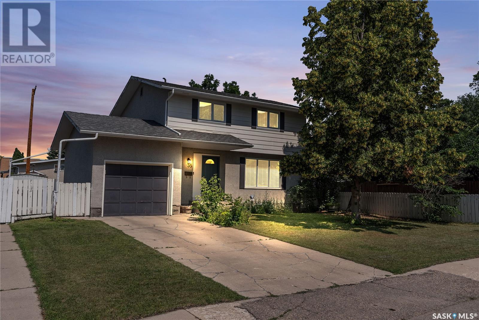 35 Tucker CRESCENT, saskatoon, Saskatchewan