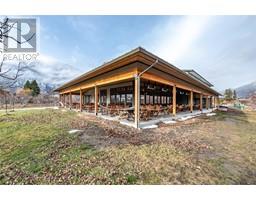 725 Mackenzie Road, cawston, British Columbia