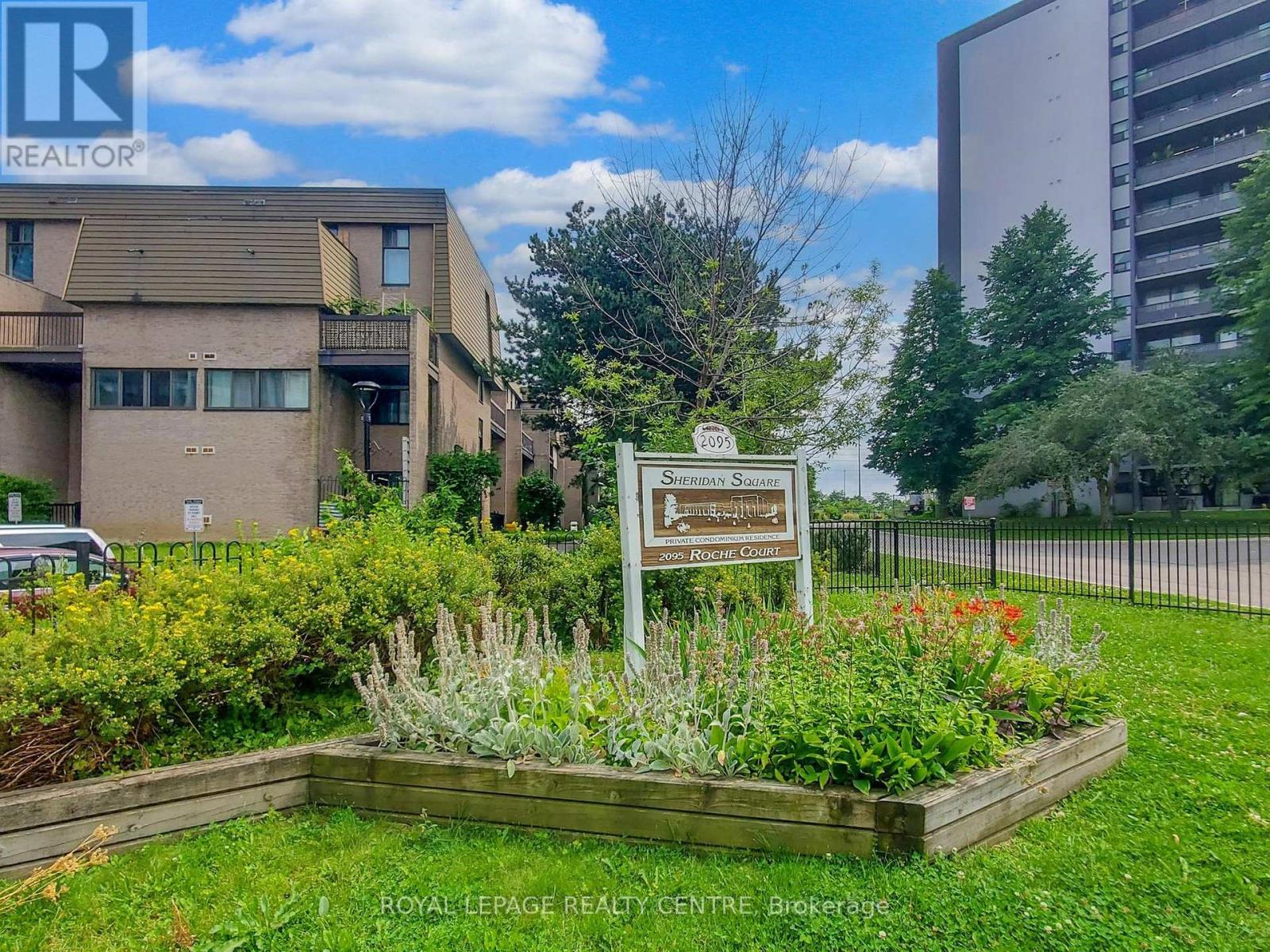 127 - 2095 Roche Court, Mississauga (Sheridan), Ontario  L5K 2C8 - Photo 32 - W9201907