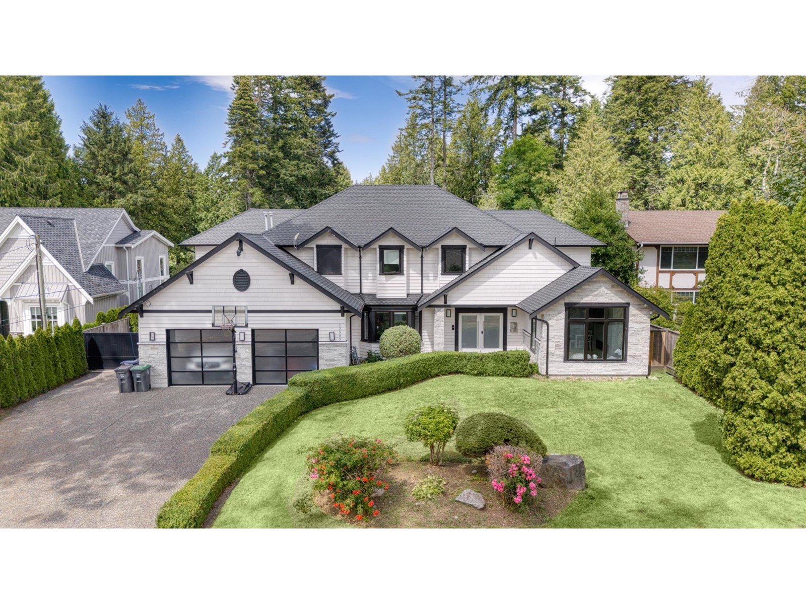 12505 22 Avenue, Surrey, British Columbia  V4A 2B6 - Photo 1 - R2907234