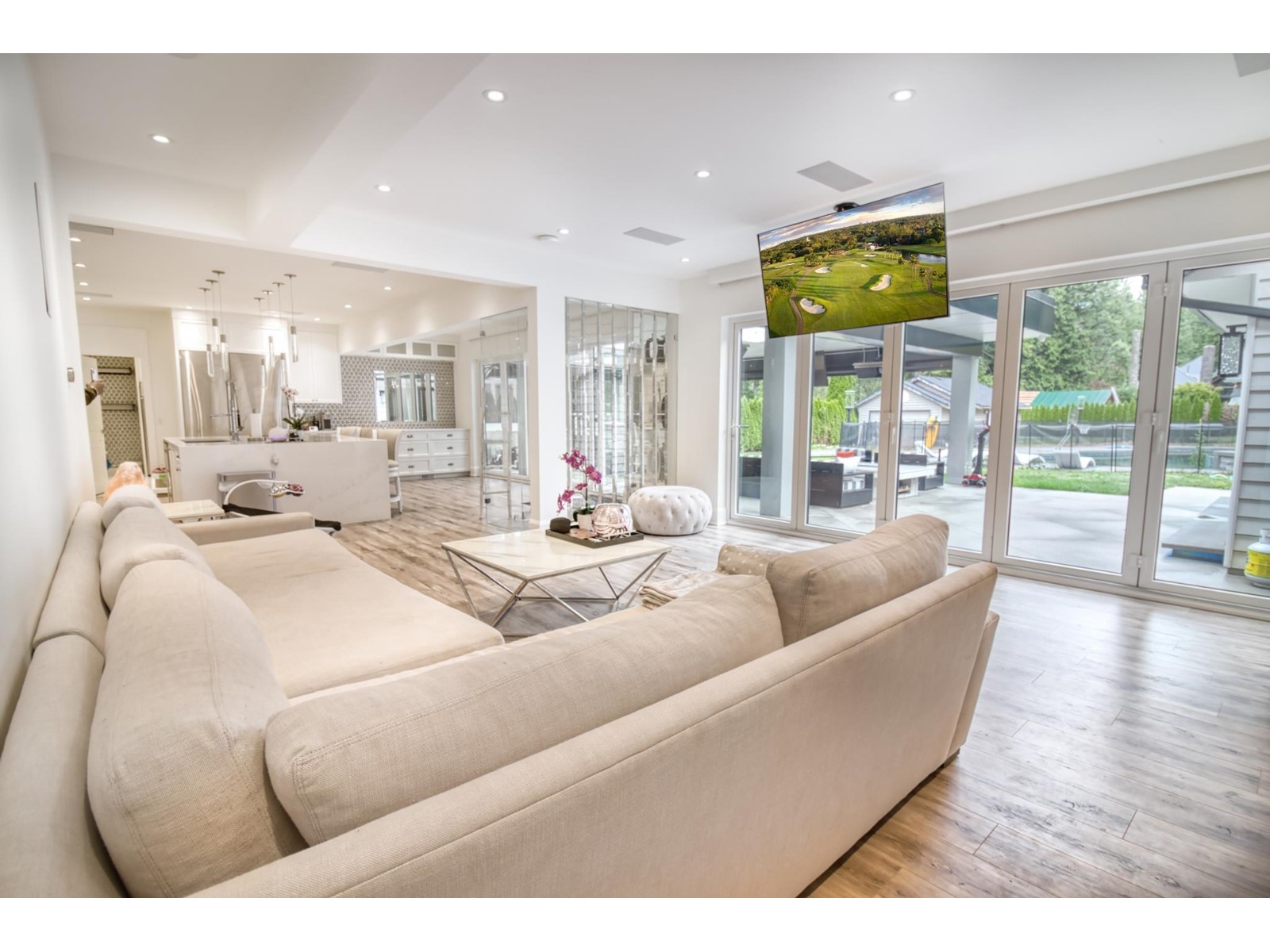 12505 22 Avenue, Surrey, British Columbia  V4A 2B6 - Photo 6 - R2907234