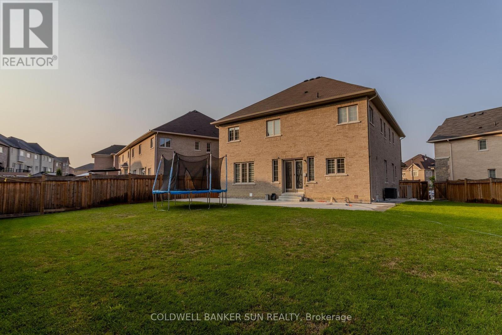 16 Archway Trail, Brampton (Toronto Gore Rural Estate), Ontario  L6P 4G8 - Photo 36 - W9056035