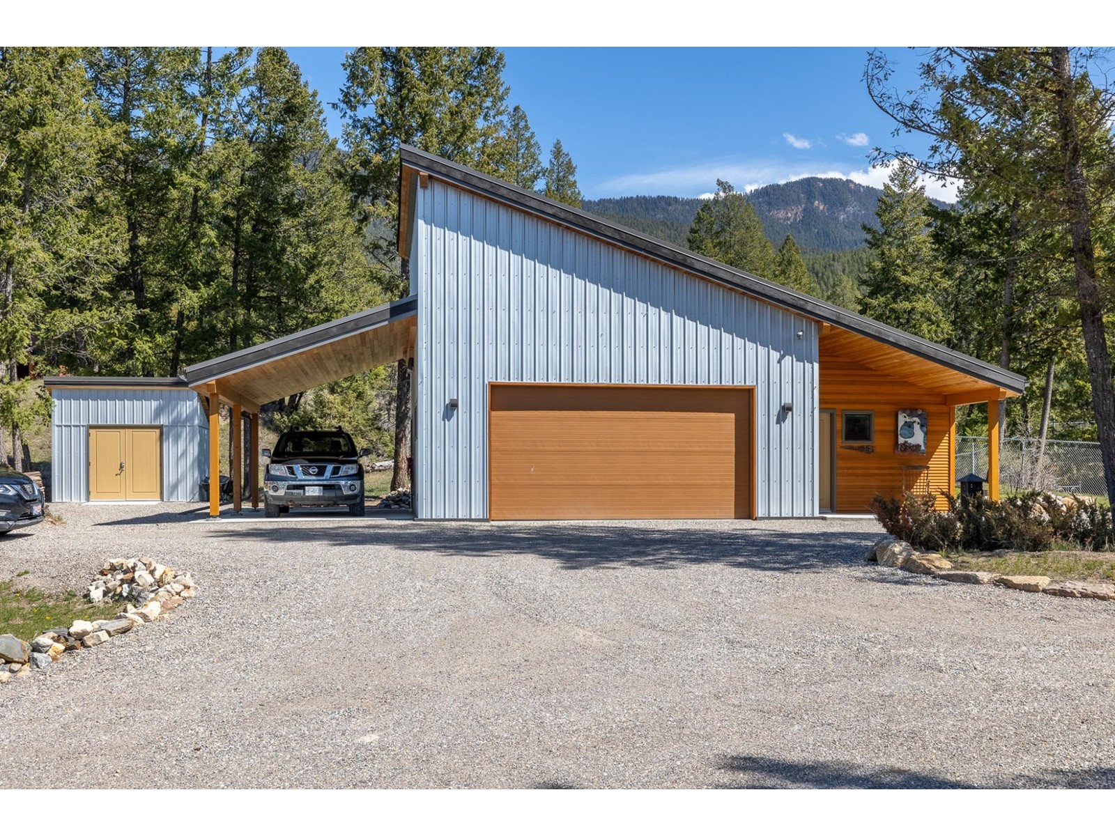 4 - 2400 KOOTENAY RD NO 3 ROAD Invermere