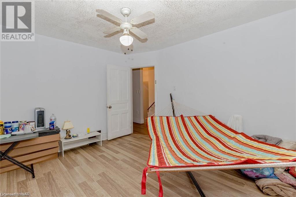 5292 Bridge Street, Niagara Falls, Ontario  L2E 2T3 - Photo 17 - 40626177