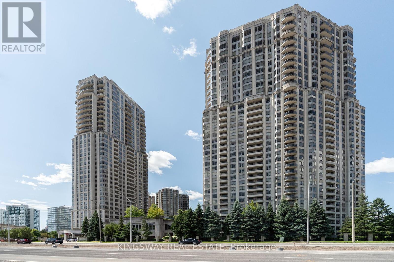 2018 - 25 Kingsbridge Garden Circle, Mississauga (Hurontario), Ontario  L5R 4B1 - Photo 1 - W9229333