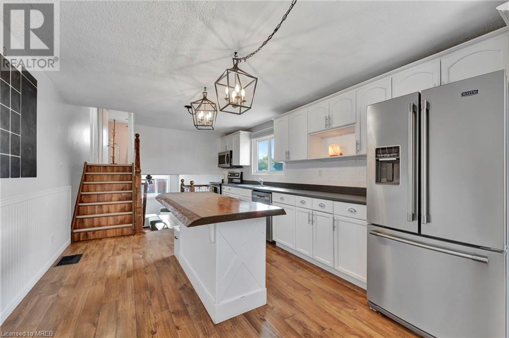 526 Pinetree Crescent, Cambridge, Ontario  N3H 4Z7 - Photo 6 - 40625086