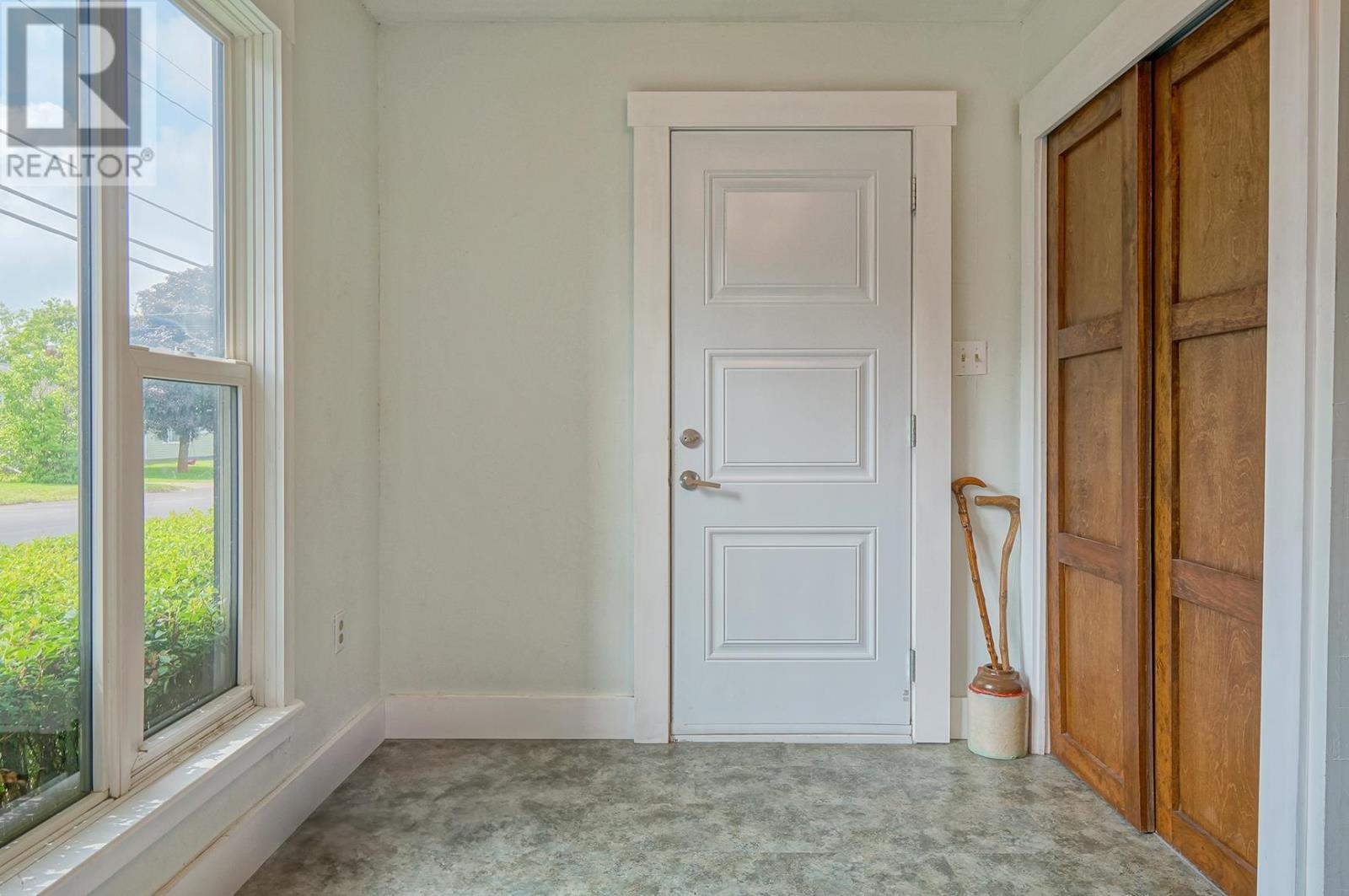 Property at 5 School Street image 3