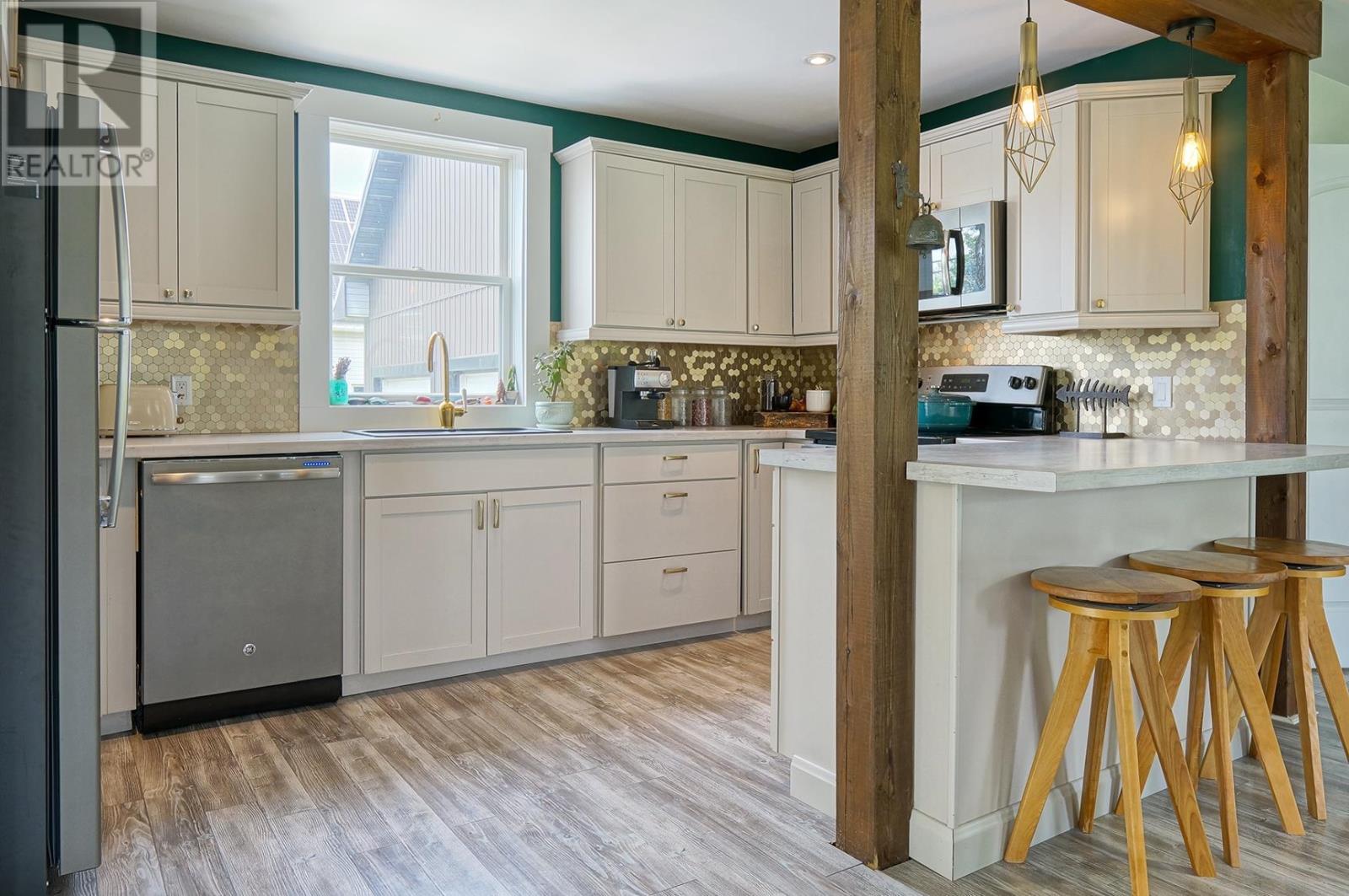 5 School Street, Kensington, Prince Edward Island  C0B 1M0 - Photo 6 - 202418087