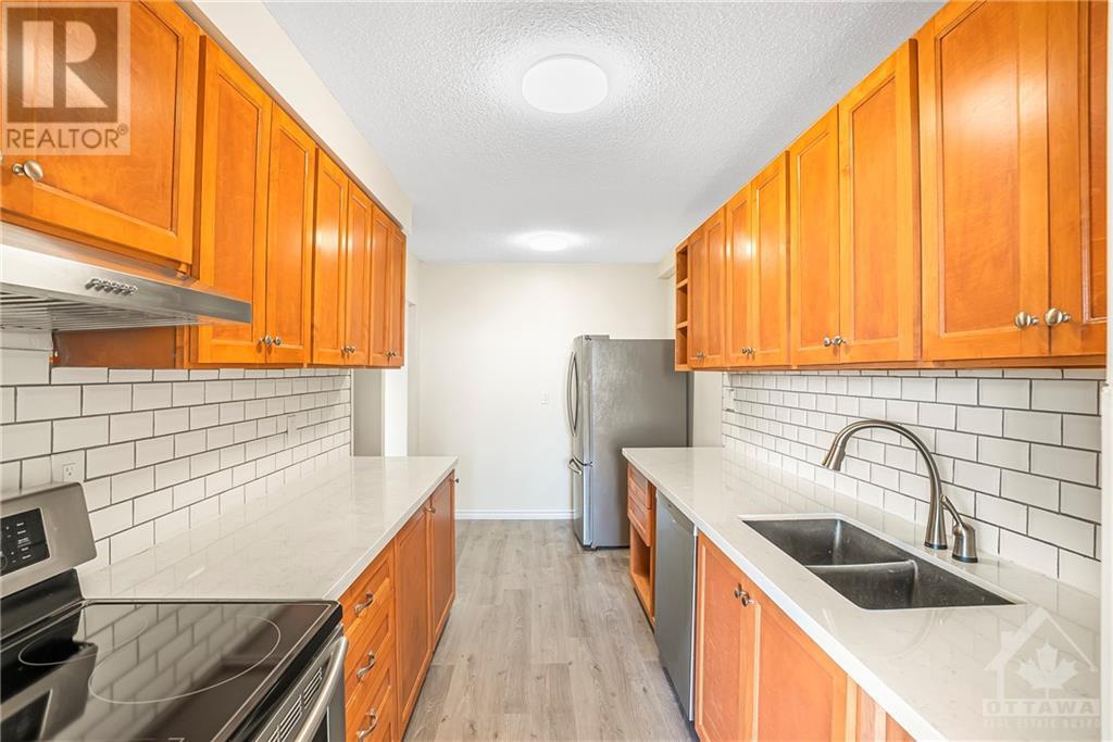 515 ST LAURENT BOULEVARD UNIT#2111 Ottawa