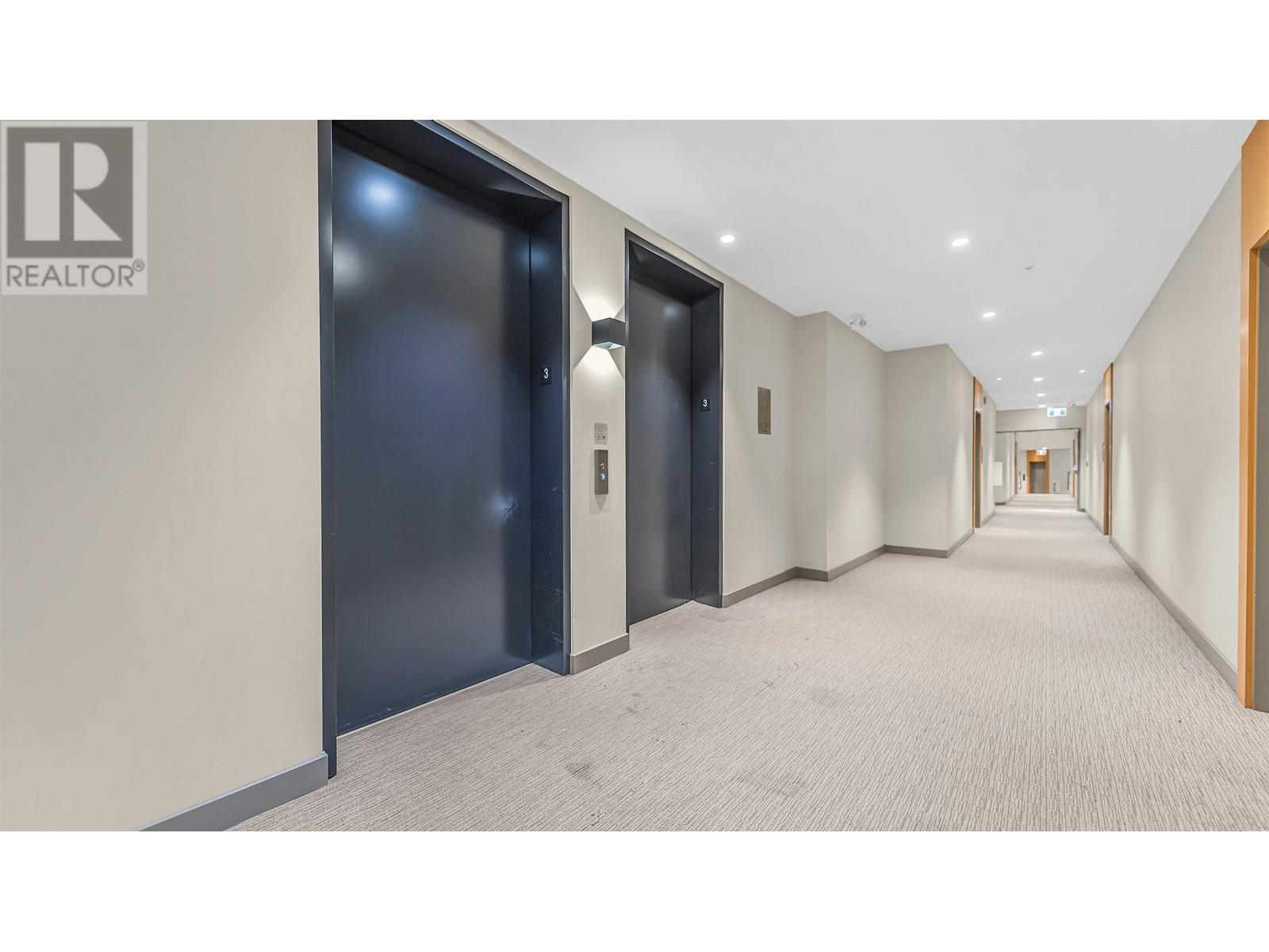 Listing Picture 5 of 40 : 316 3581 ROSS DRIVE, Vancouver / 溫哥華 - 魯藝地產 Yvonne Lu Group - MLS Medallion Club Member