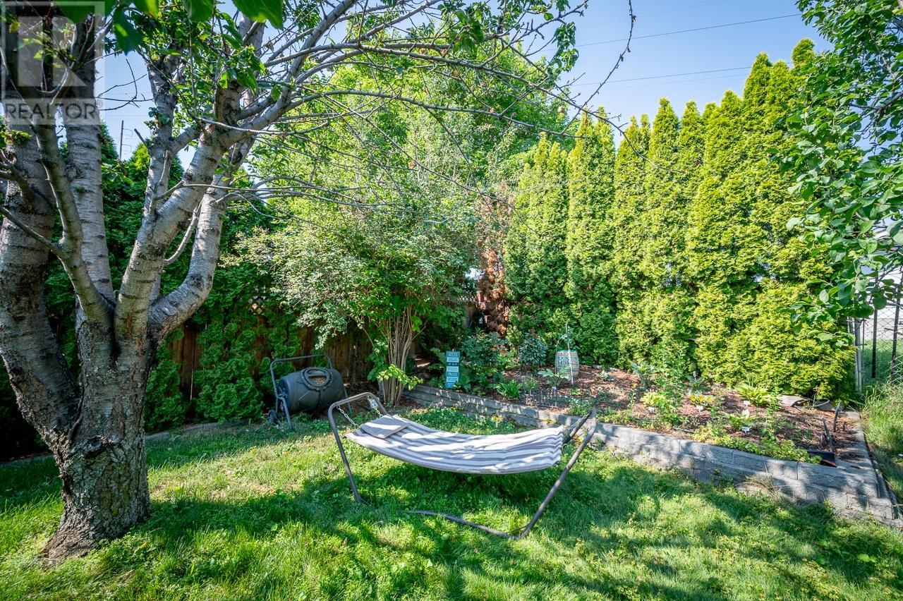 1937 Cardinal Drive, Kamloops, British Columbia   - Photo 28 - 179923