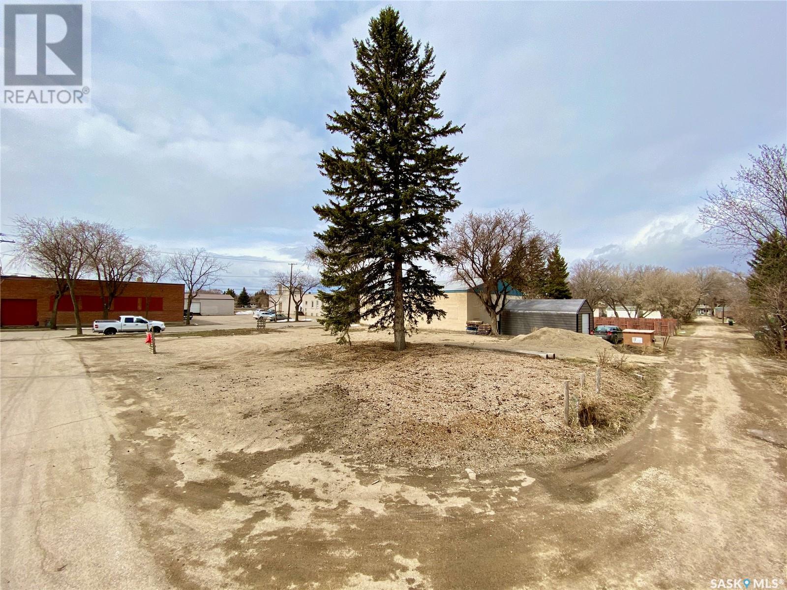 63-67 Myrtle Avenue, Yorkton, Saskatchewan  S3N 1P8 - Photo 5 - SK978087