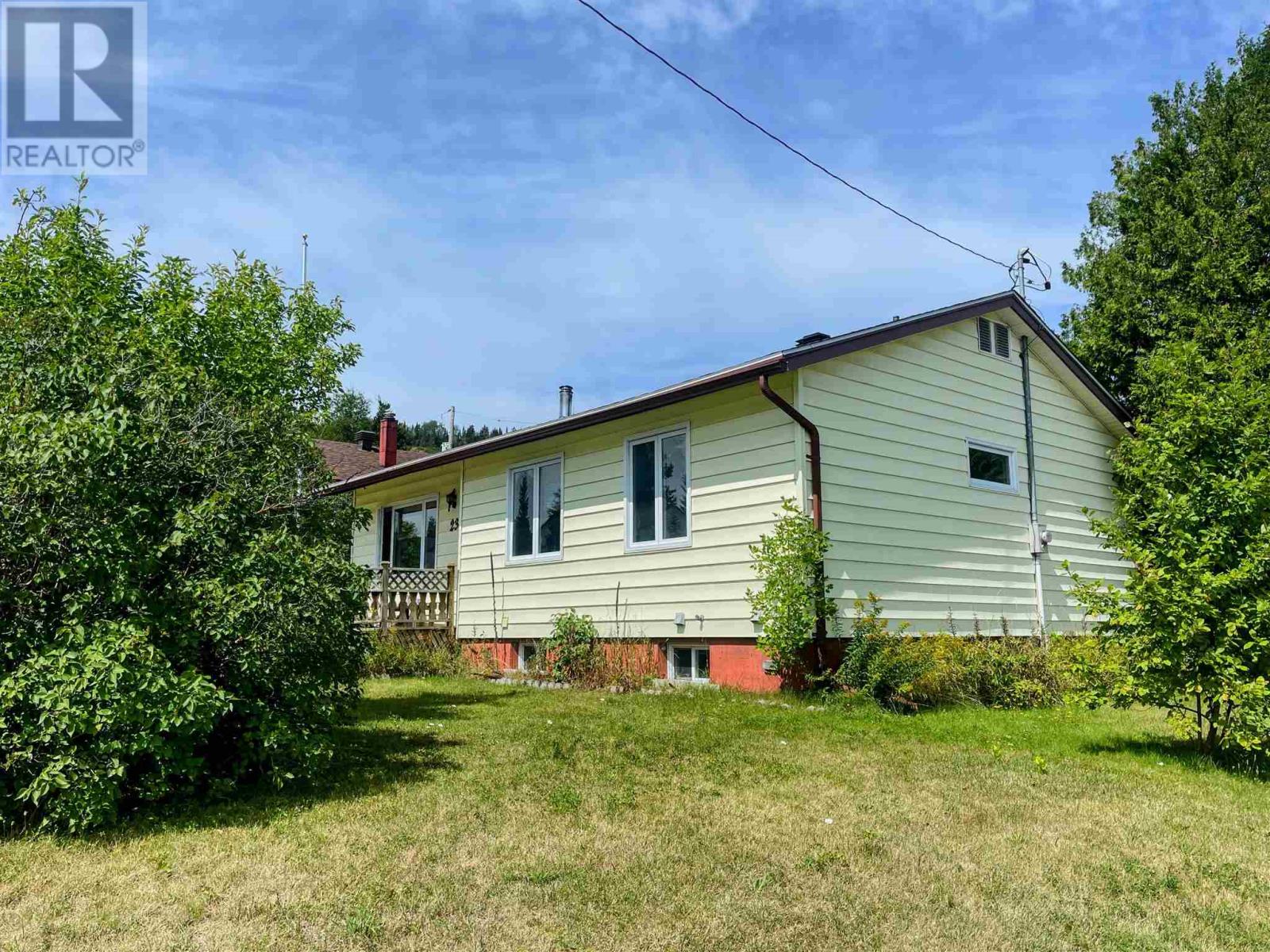 23 Partridge AVE, manitouwadge, Ontario