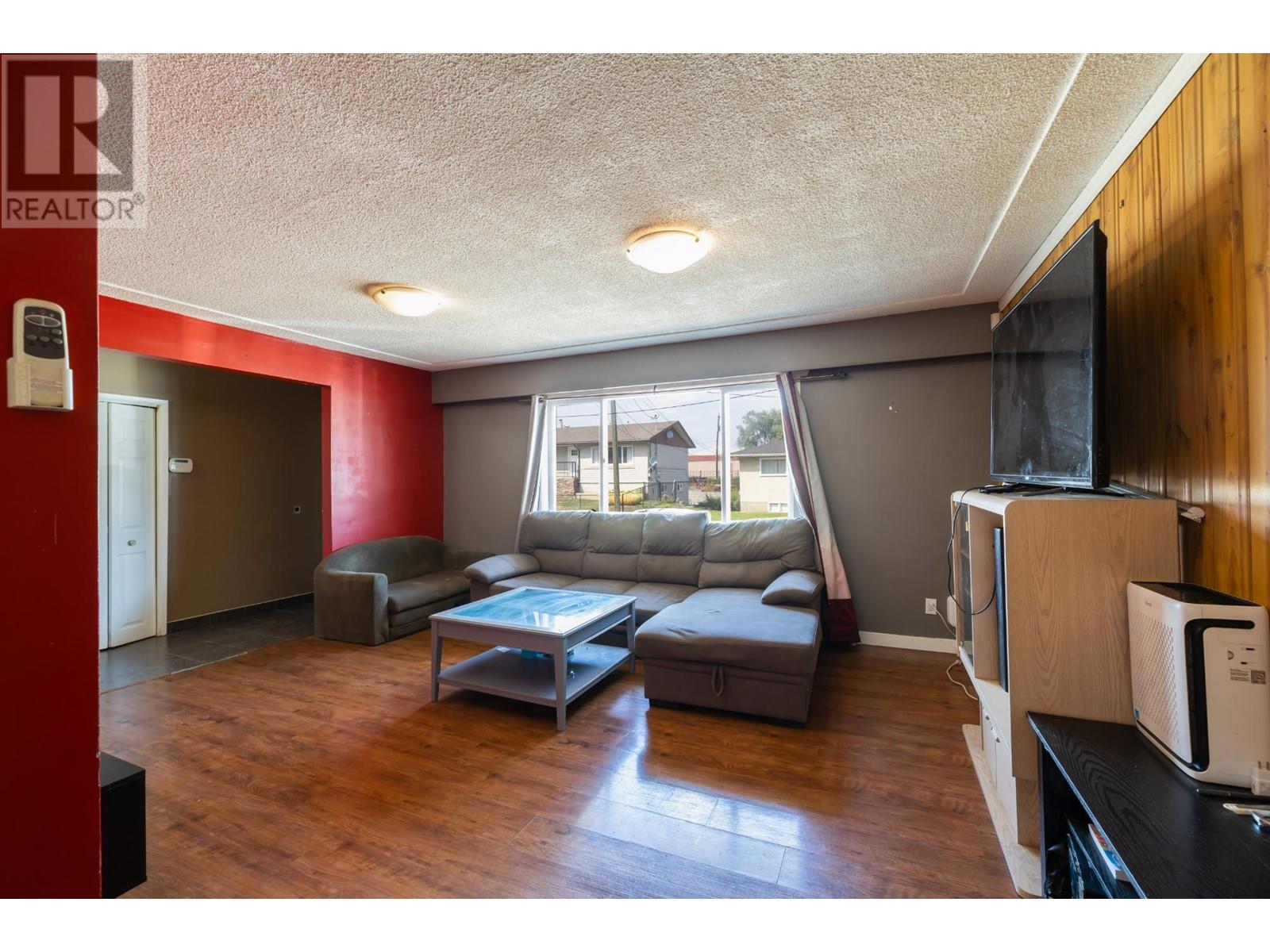 122 Fairview Ave, Kamloops, British Columbia  V2B 1E6 - Photo 6 - 180082