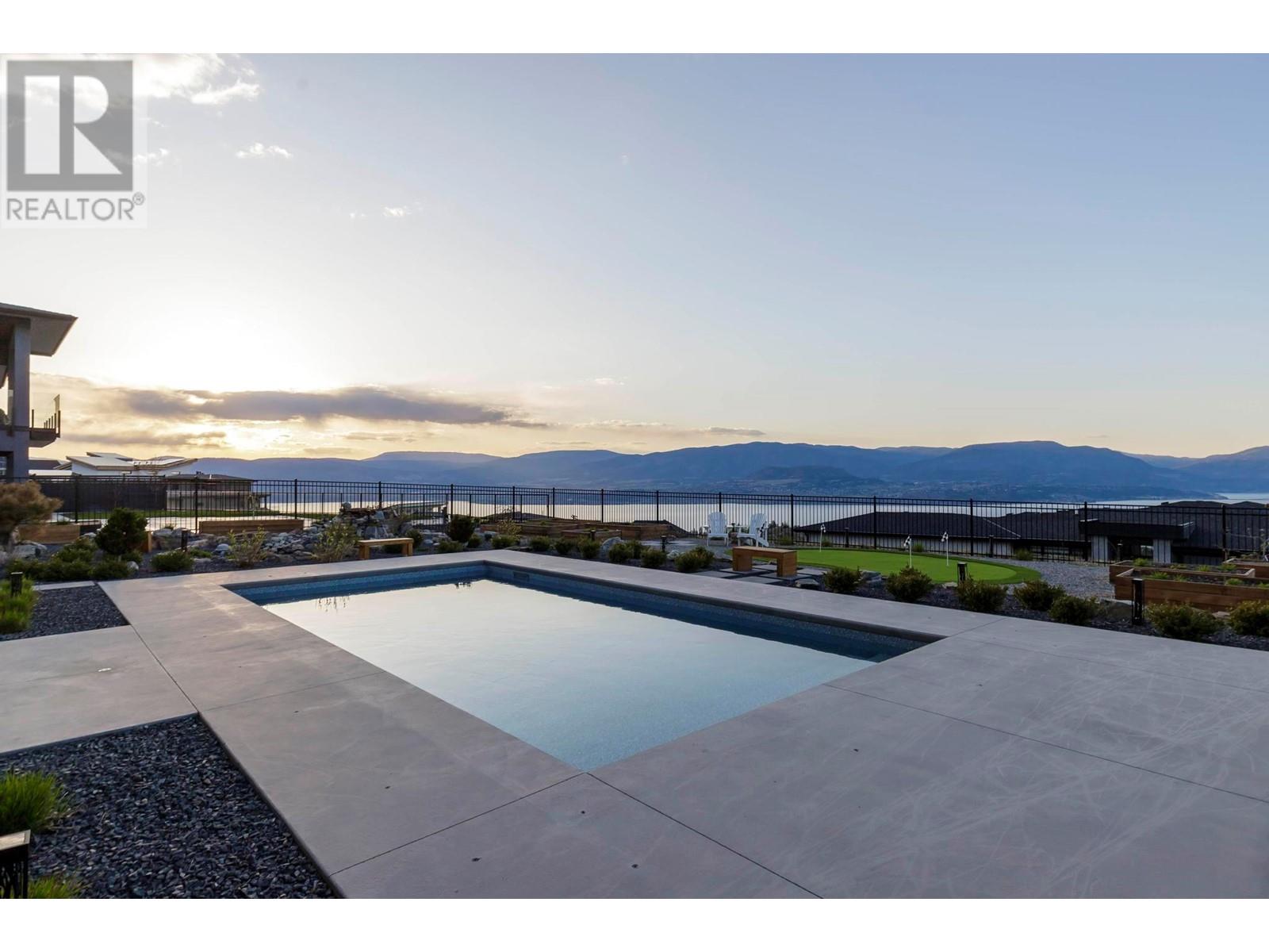 442 Hawk Hill Drive Kelowna