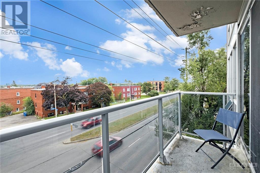 1160 Merivale RoadOttawa, Ontario  K1Z 6B5 - Photo 12 - X9516404
