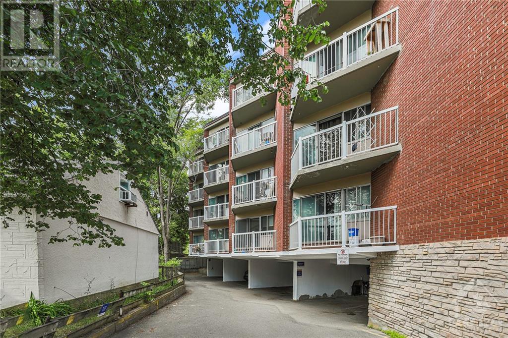 1160 Merivale RoadOttawa, Ontario  K1Z 6B5 - Photo 18 - X9516404