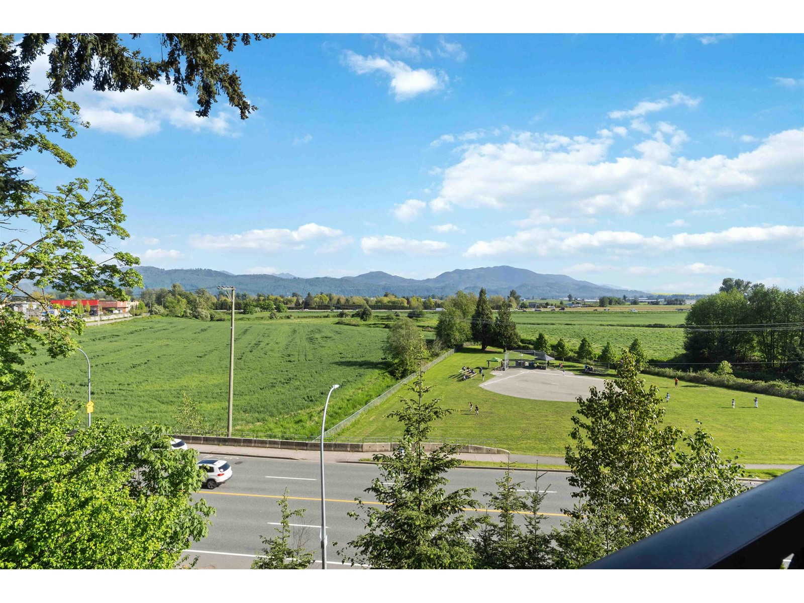 35732 Zanatta Place, Abbotsford, British Columbia  V3G 0B4 - Photo 10 - R2909675