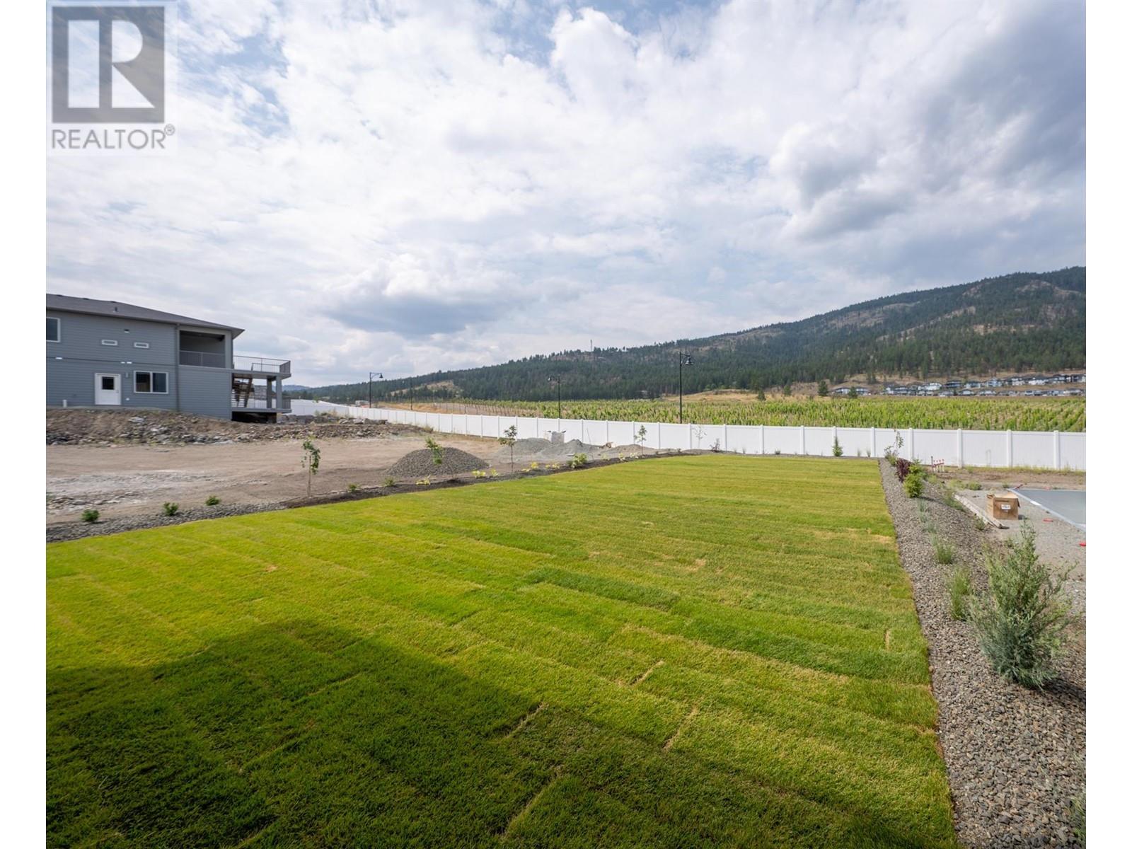 2536 Pinnacle Ridge Drive, West Kelowna, British Columbia  V4T 0E3 - Photo 39 - 10317417