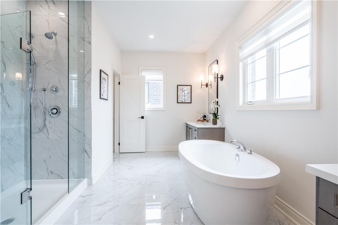 Image of property at 98 Cattail Crescent