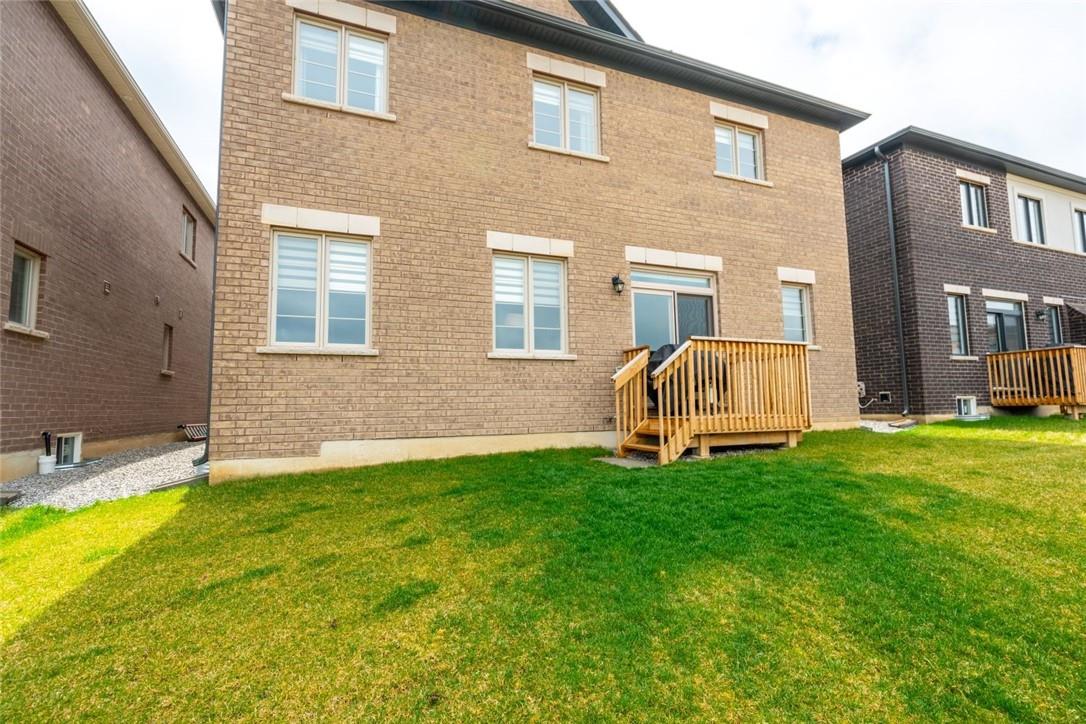 Image of property at 98 Cattail Crescent