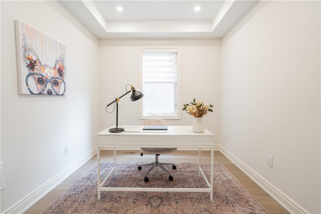 Image of property at 98 Cattail Crescent