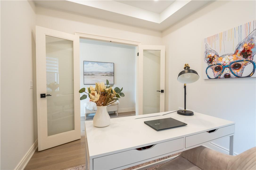 Image of property at 98 Cattail Crescent