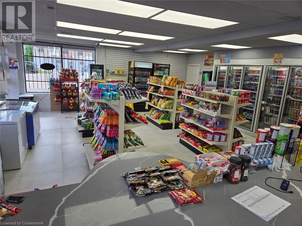 136 Thorold Road, Welland, Ontario  L3C 3V3 - Photo 12 - 40626316