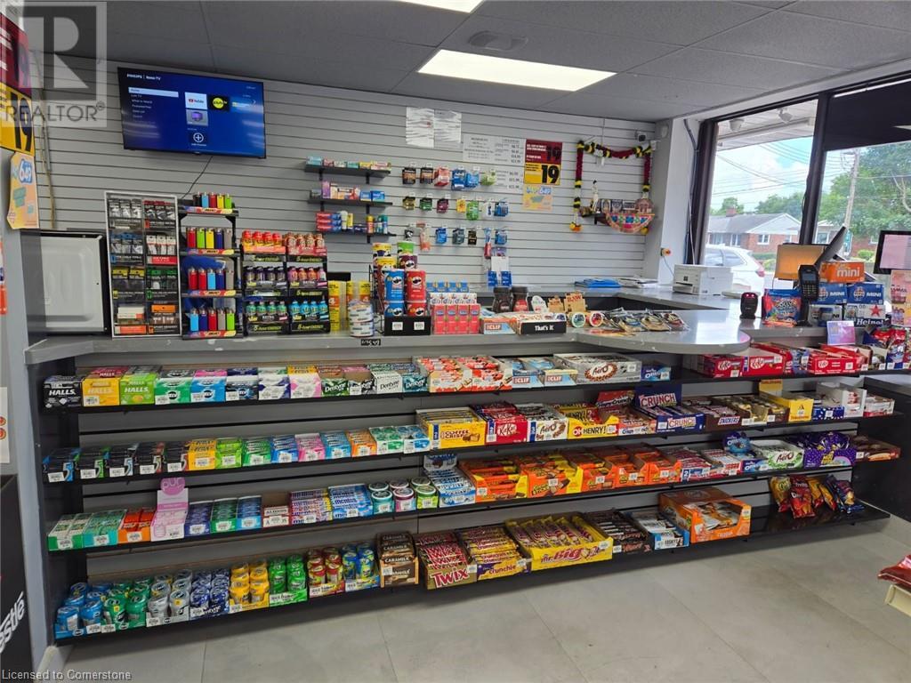 136 Thorold Road, Welland, Ontario  L3C 3V3 - Photo 14 - 40626316