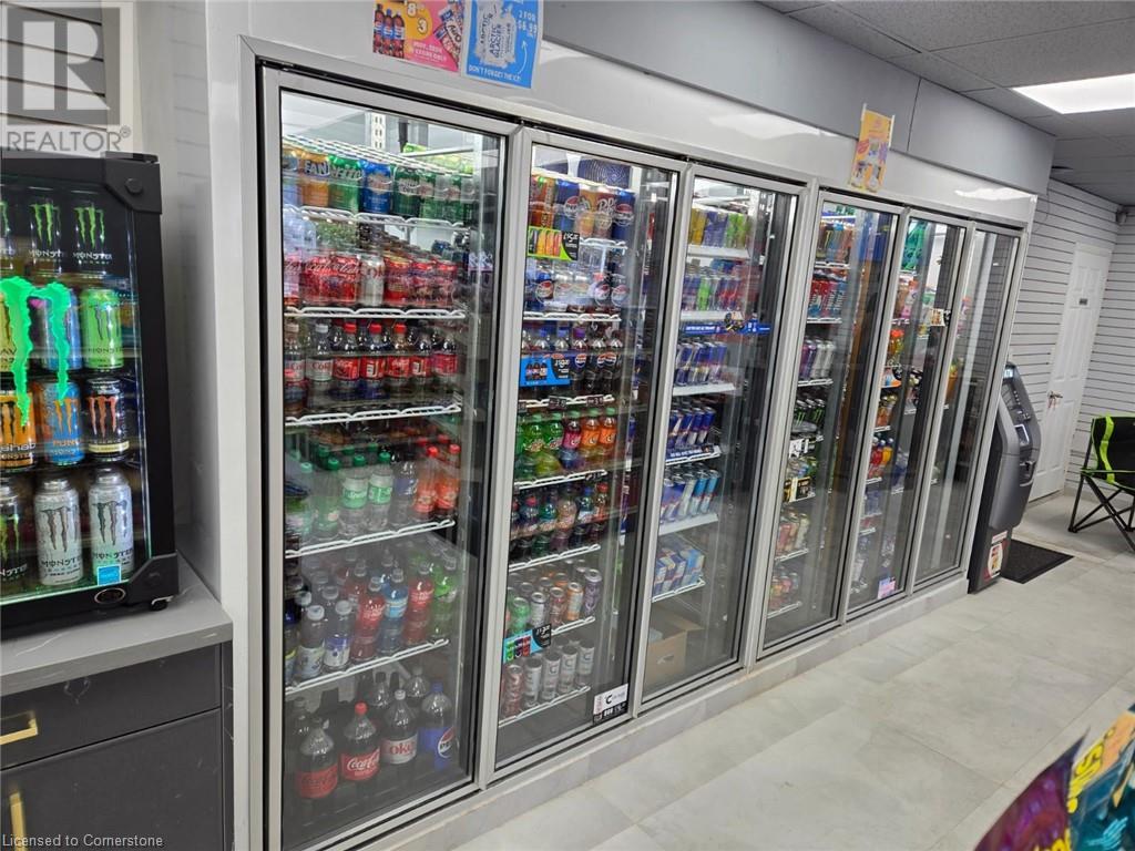 136 Thorold Road, Welland, Ontario  L3C 3V3 - Photo 17 - 40626316