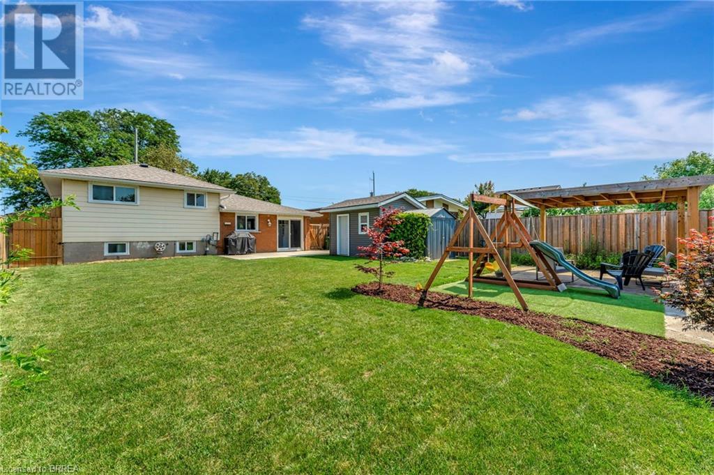 Image of property at 157 FIELDING Crescent