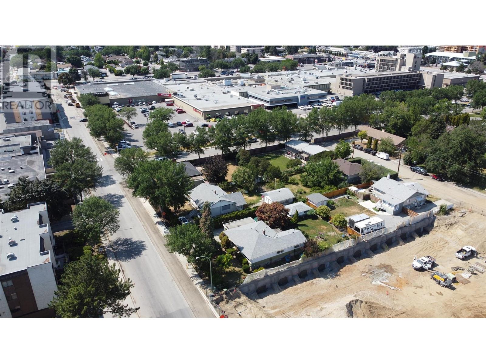 Property at 1244 Sutherland Avenue image 1