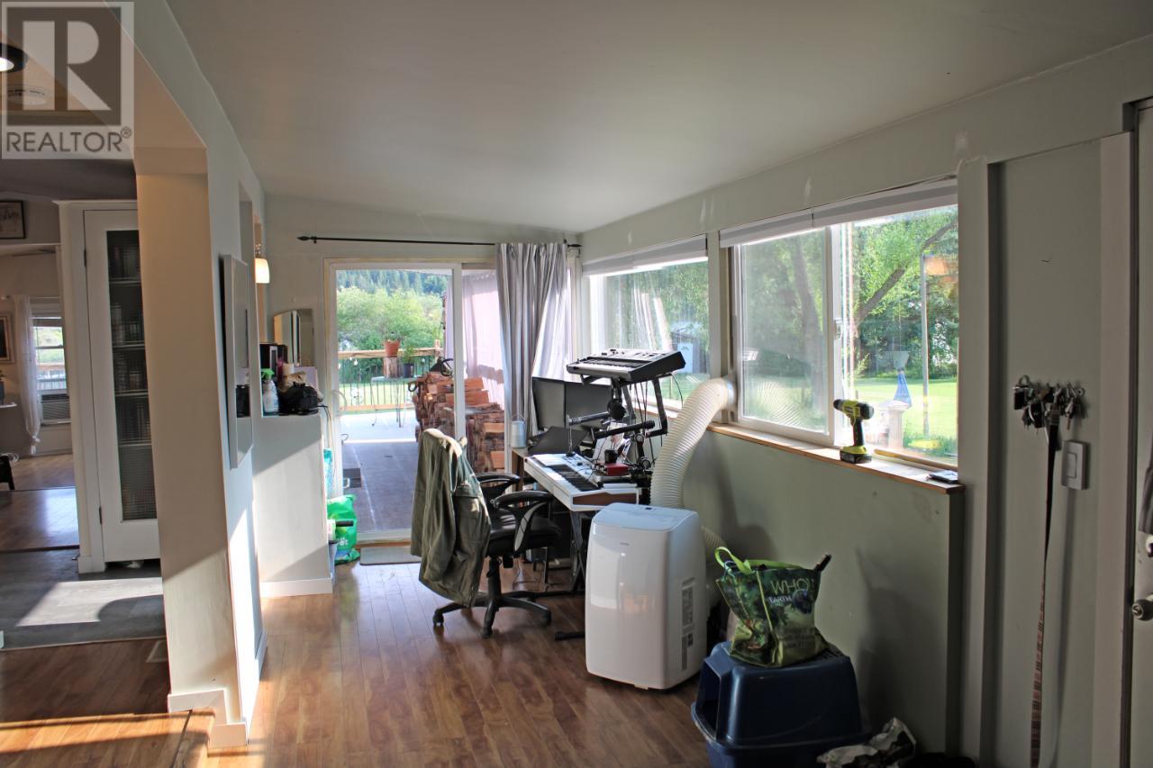 3288 Holbrook Road, Kamloops, British Columbia   - Photo 34 - 180086