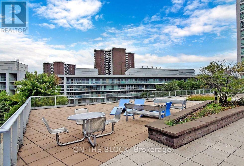 2306 - 2015 Sheppard Avenue E, Toronto (Henry Farm), Ontario  M2J 0B3 - Photo 18 - C9231145