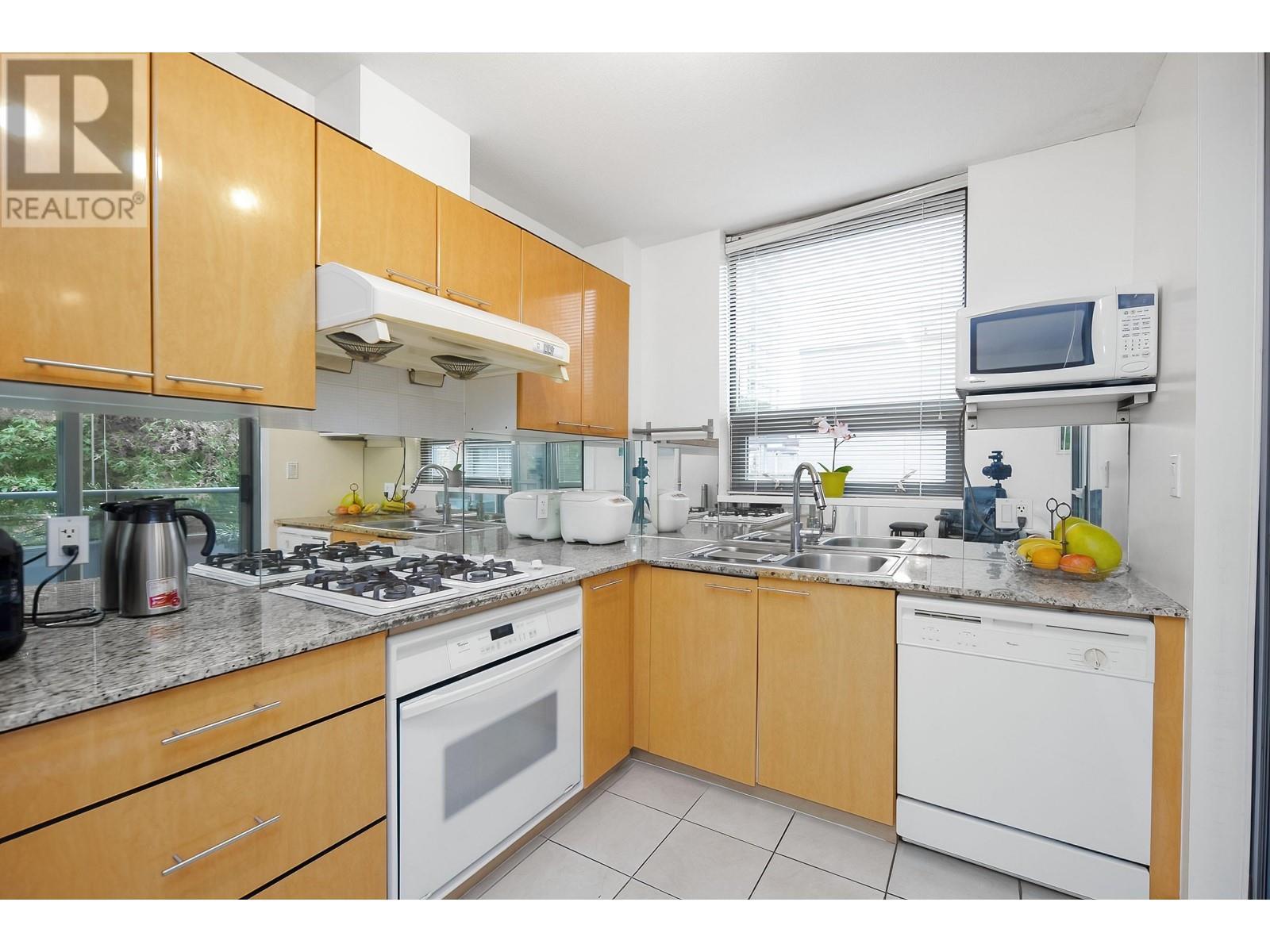 303 8100 Saba Road, Richmond, British Columbia  V6Y 4H1 - Photo 13 - R2910321