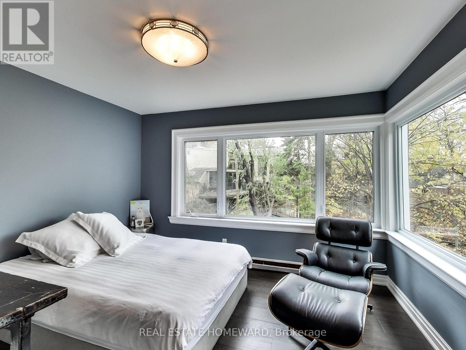 15 Pine Crescent, Toronto (The Beaches), Ontario  M4E 1L1 - Photo 17 - E9231211