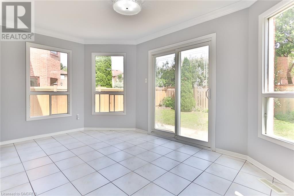 3178 Huxley Drive, Mississauga, Ontario  L5L 4S7 - Photo 10 - 40625599